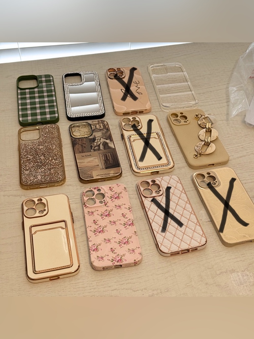 Bundle of 8 iPhone 13 Pro Max Cases | Mirror, Floral, Glitter, Clear & Neutral - Picture 4 of 7